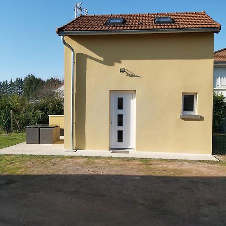 Maisonnette 40 M2 Pour 5 Personnes Paray-le-Monial Esterno foto